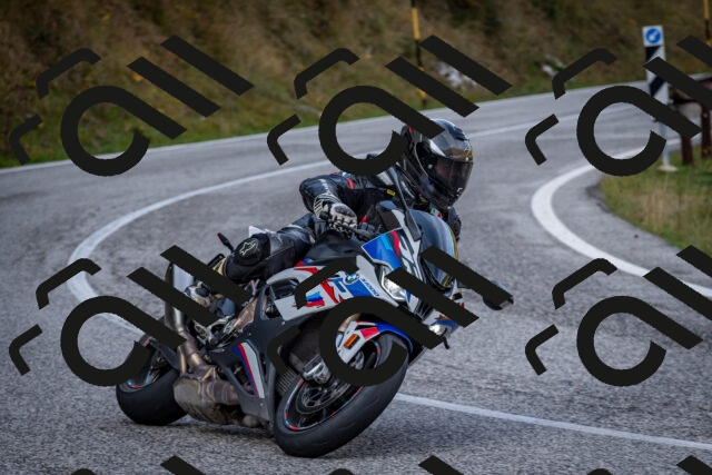 202510191130-DSC_8887_c2