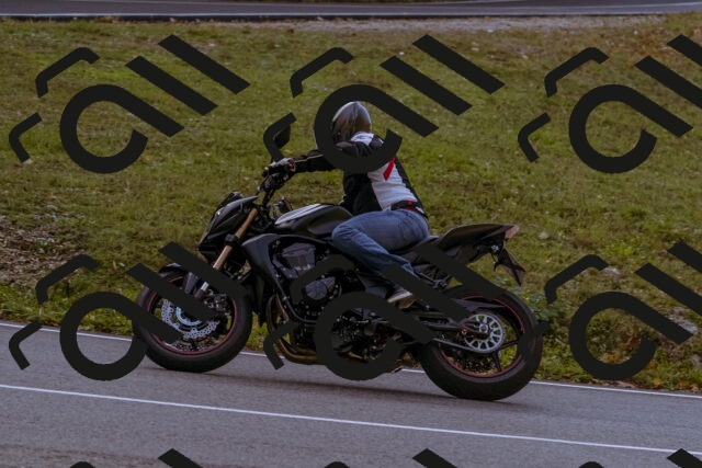 202510191104-_DSC1609_d1_