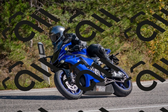 202510191300-DSC_7567_c4_