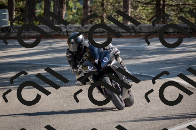 202510191304-DSC_7617_c4_