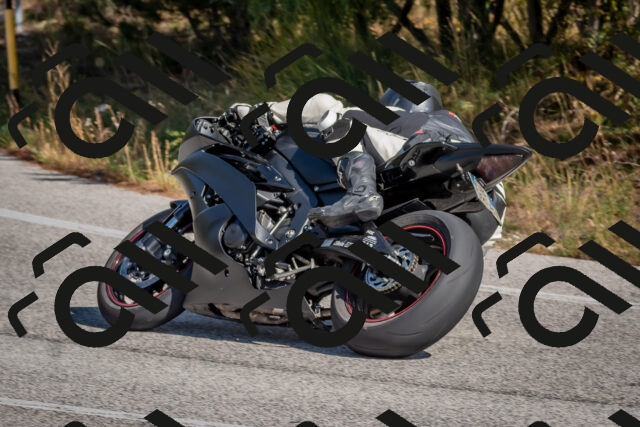 202510191304-DSC_7621_c4_