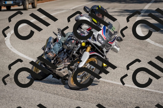 202510191311-DSC_7688_c4_