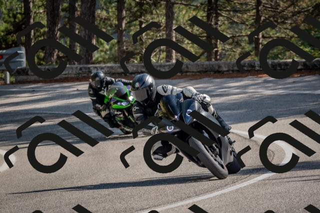 202510191316-DSC_7716_c4_