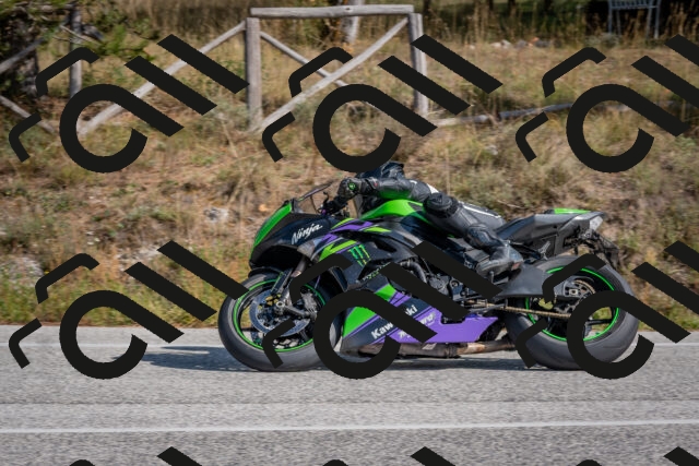 202510191316-DSC_7721_c4_