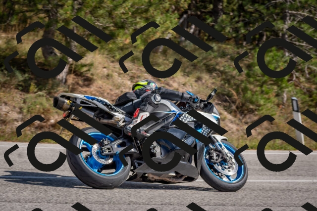 202510191317-DSC_7727_c4_