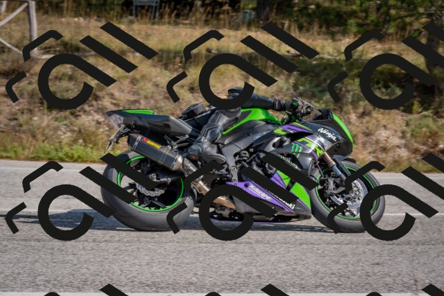 202510191318-DSC_7738_c4_