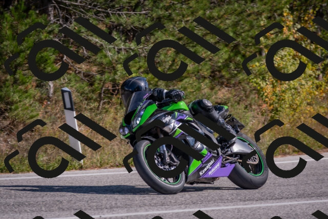 202510191323-DSC_7797_c4_