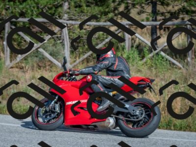 202510191420-DSC_7986_c4_