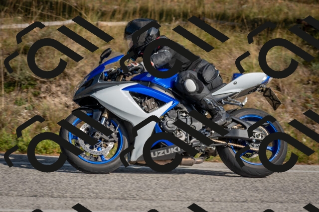 202510191422-DSC_8007_c4_