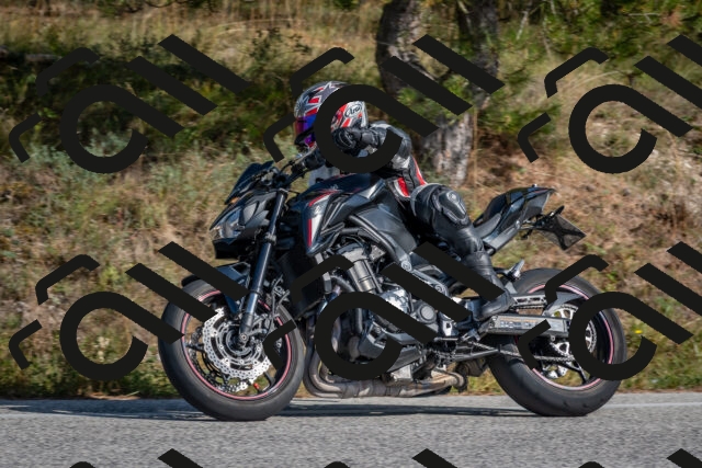 202510191422-DSC_8014_c4_