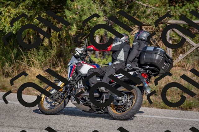 202510191425-DSC_8024_c4_