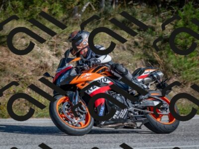 202510191432-DSC_8047_c4_