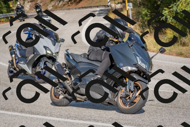 202510191443-DSC_8082_c4_