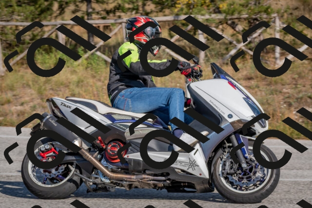 202510191444-DSC_8085_c4_