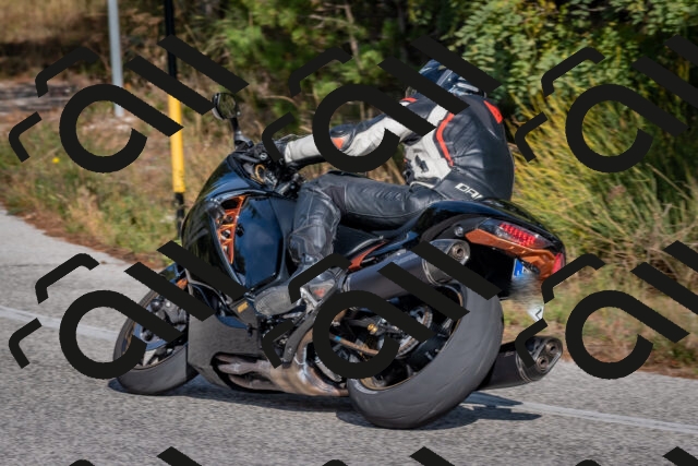 202510191457-DSC_8183_c4_