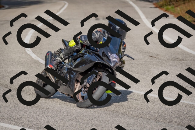 202510191526-DSC_8277_c4_