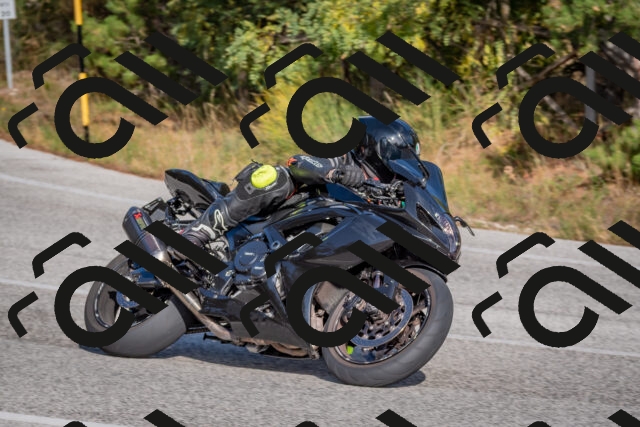 202510191526-DSC_8278_c4_