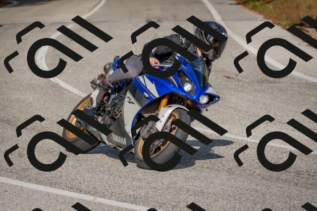 202510191526-DSC_8281_c4_