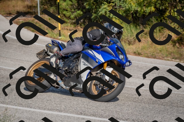 202510191526-DSC_8282_c4_