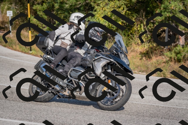 202510191533-DSC_8327_c4_