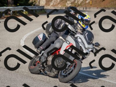 202510191540-DSC_8368_c4_