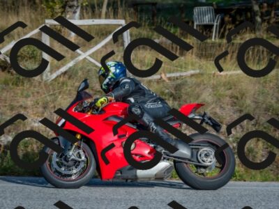 202510191602-DSC_8434_c4_