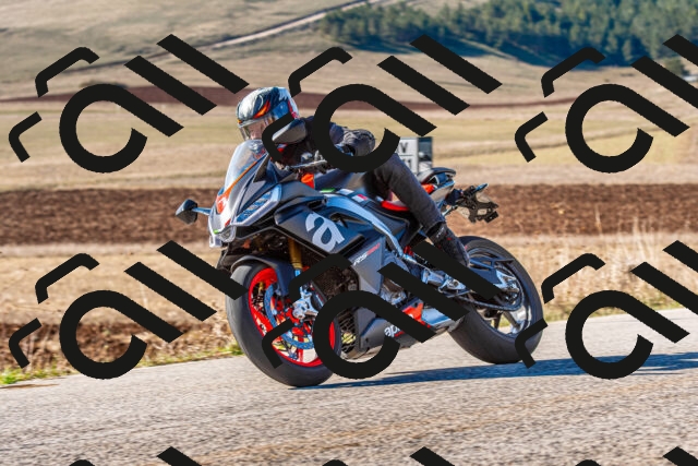 20251012104948-R01_8105_r1