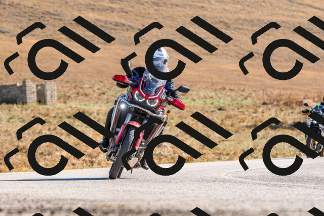 20251012105032-R01_8112_r1