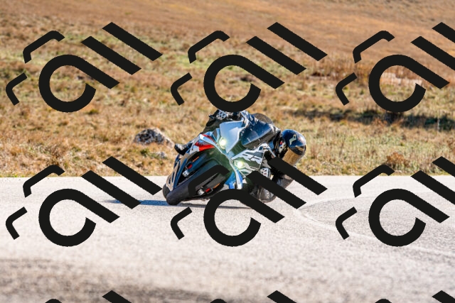 20251012105305-R01_8137_r1