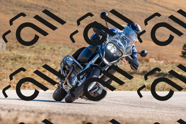 20251012105604-R01_8184_r1