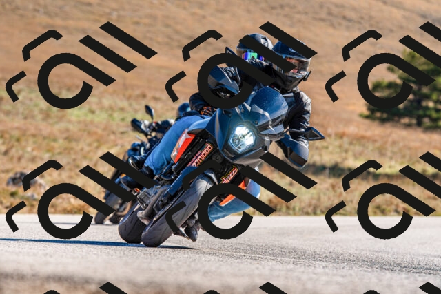 20251012105735-R01_8201_r1