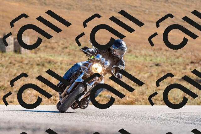 20251012110025-R01_8220_r1