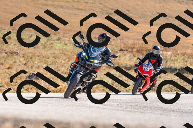 20251012110030-R01_8222_r1