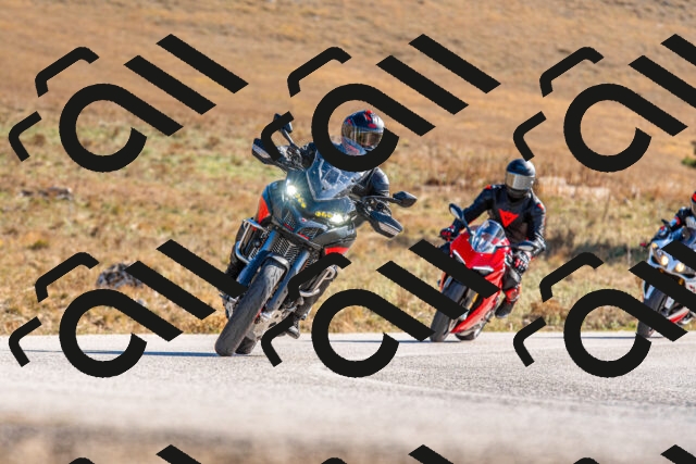 20251012110030-R01_8223_r1