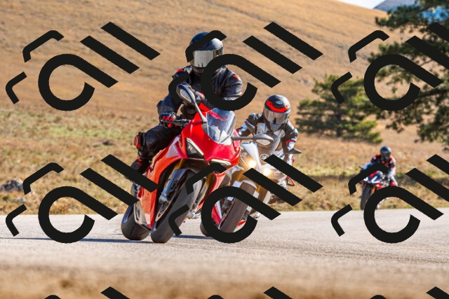 20251012110031-R01_8226_r1