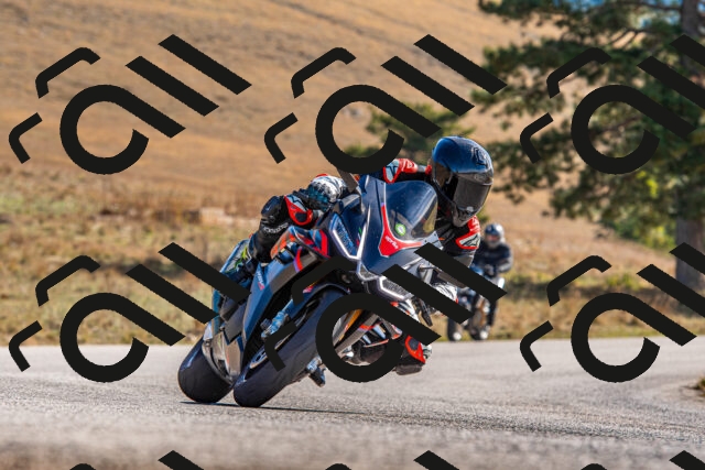 20251012110032-R01_8230_r1