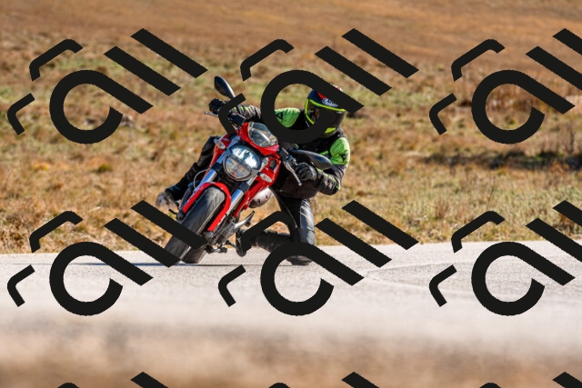 20251012110320-R01_8285_r1