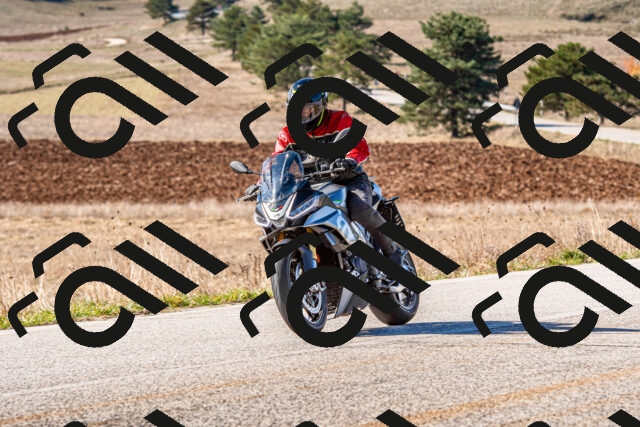 20251012110920-R01_8340_r1