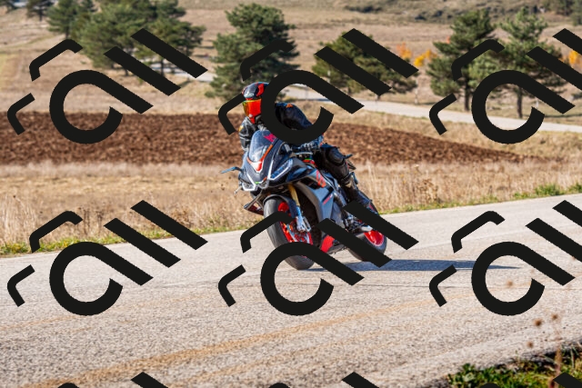 20251012110921-R01_8342_r1