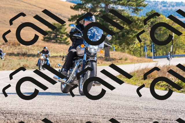 20251012111000-R01_8359_r1