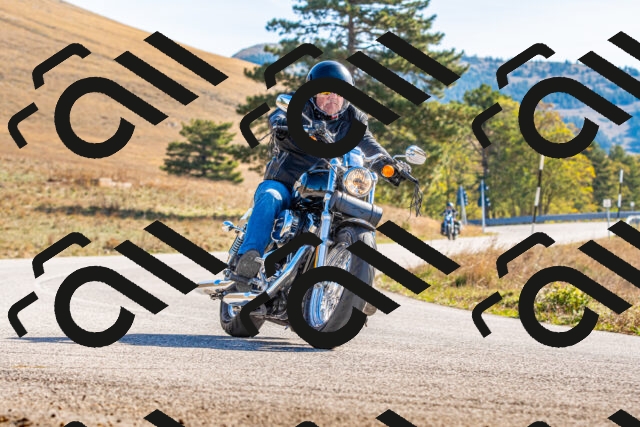 20251012111003-R01_8364_r1