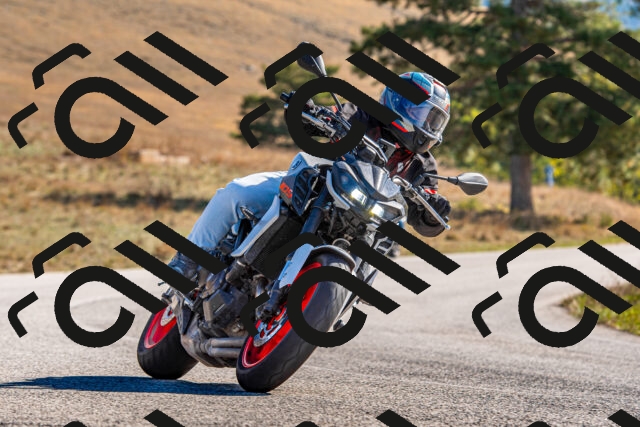 20251012111025-R01_8372_r1