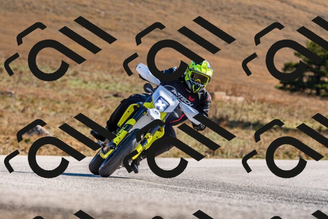 20251012111423-R01_8404_r1