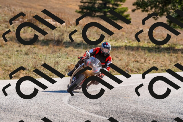 20251012111747-R01_8464_r1