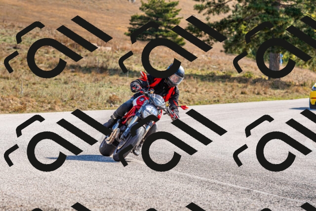 20251012111848-R01_8500_r1