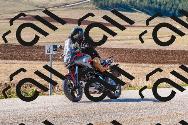 20251012112143-R01_8574_r1