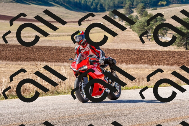 20251012112410-R01_8592_r1