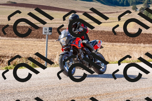 20251012112417-R01_8599_r1