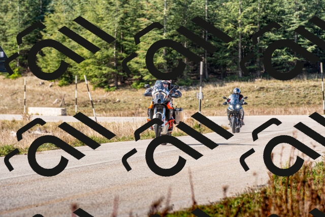 20251012112435-R01_8604_r1