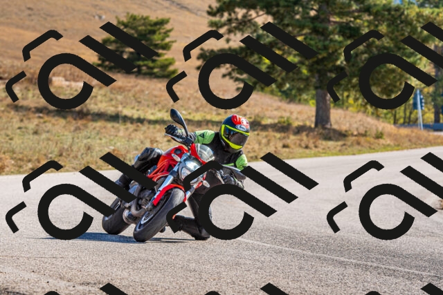 20251012113030-R01_8640_r1